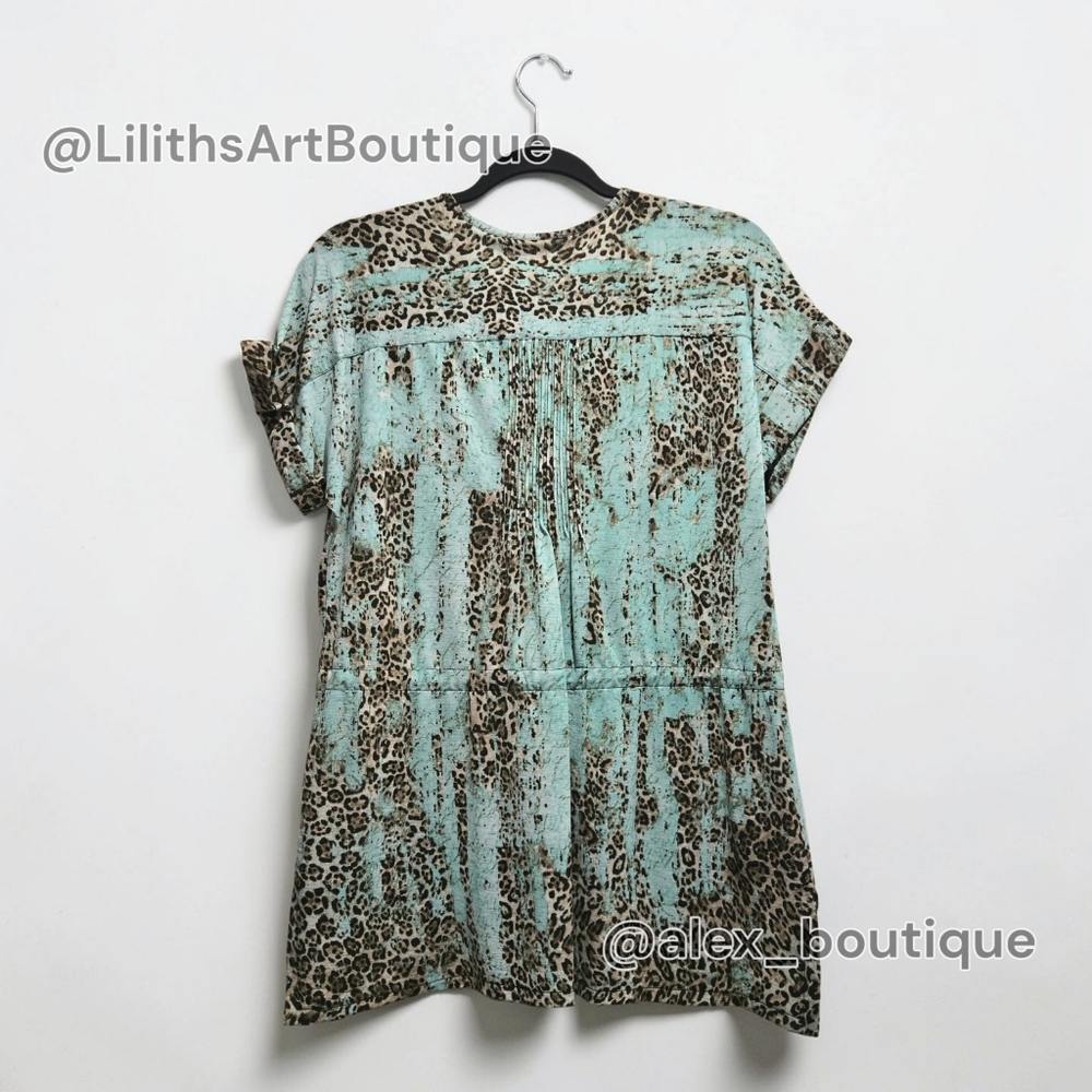 T Tahari Embellished Animal Print Tunic Drawstring Waist Blouse Size L (L032) - Picture 3 of 7